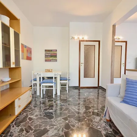 Casa Erica, Balcone E Wi Fi, *